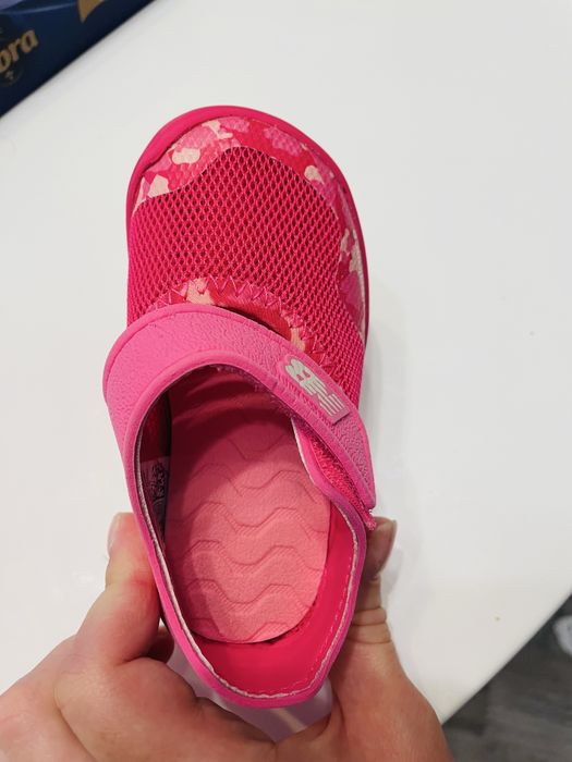 Детски сандали стават и за градината