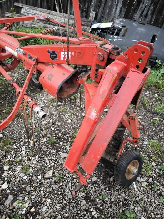 Greblatoare Fella 3.25m