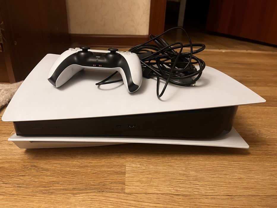 Продам PlayStation5