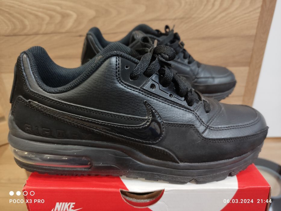 Маратонки NIKE AIR MAX LTD 3