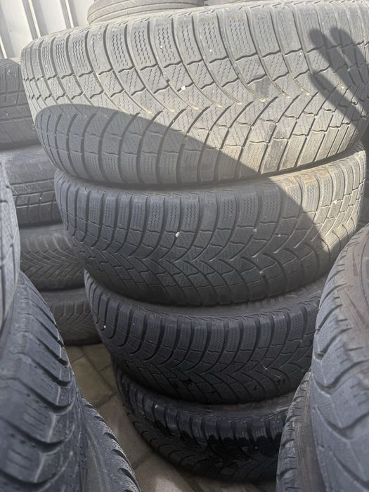 ANVELOPE Bridgestone 205/55/16 iarna !!!