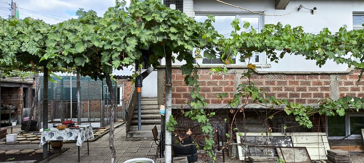 Продава се Къща в Чирпан - 350 кв.м за 175 €/кв.м - Снимка #4
