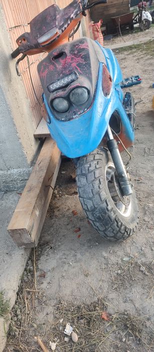 Scuter Yamaha mbk boster 49cc