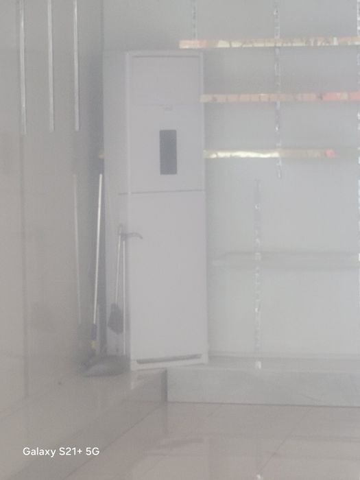 Kondisoner holati yangidek 2 ta dtoyksli 1  tasi 65 tali 1 tasi 32 tal