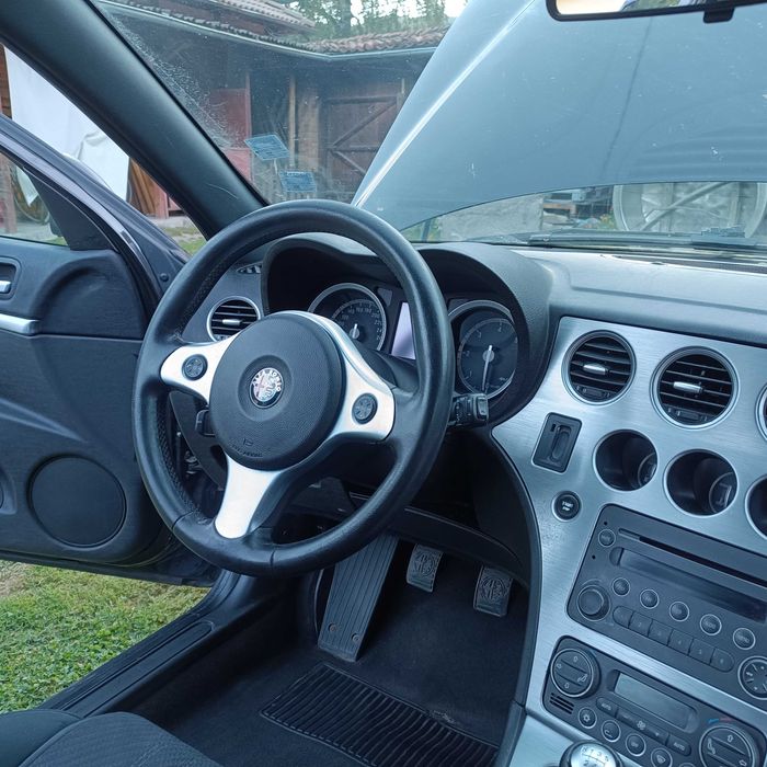 Продавам Алфа Ромео 159 sw,2010 г.