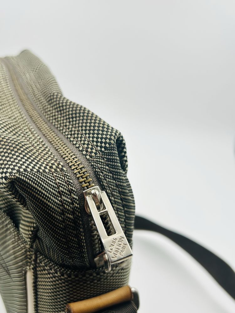 Louis Vuitton мъжка чанта