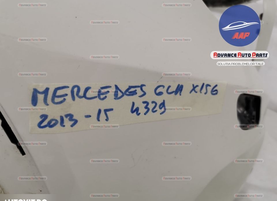 Предна броня със сензори и оригинални миещи устройства в добро състоян