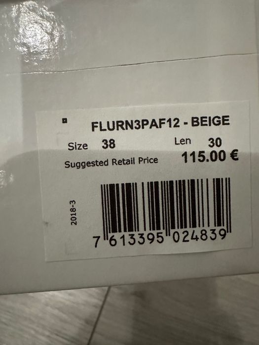 Дамски кецове Guess 38 номер