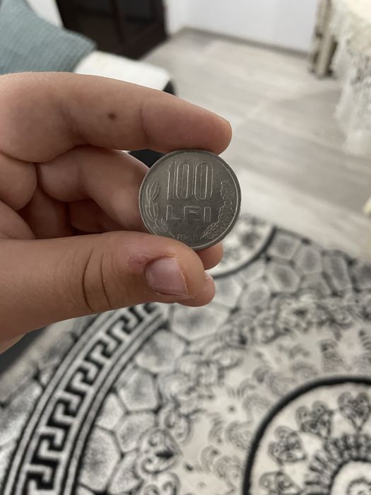 Mondea foarte veche de colectie