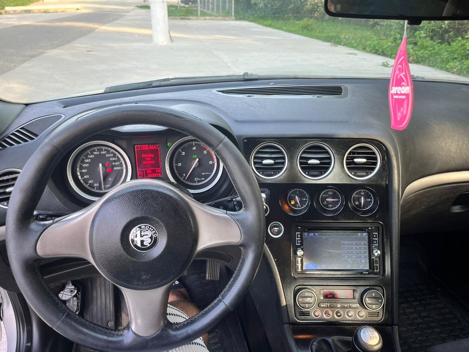 De vinzare alfa Romeo 159