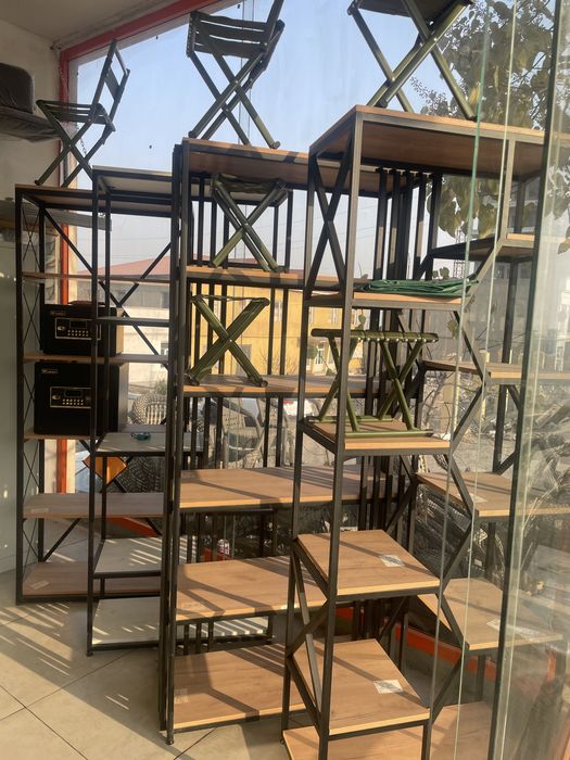 Metalichski shkaf va mebil jihozlar