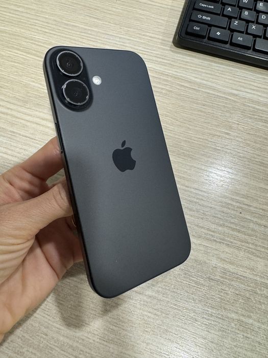 iPhone 16, 128GB, 5G, Black, Bateria 97%!!