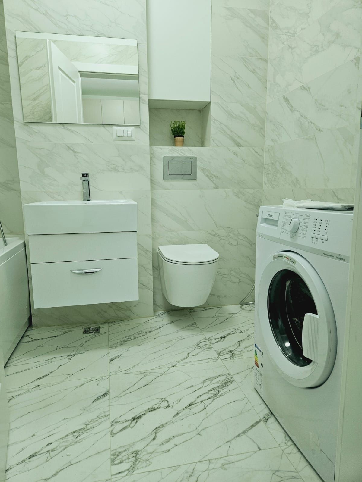 Ofer spre inchiriere apartament 1 camera complex Grand Beetle Tatarasi