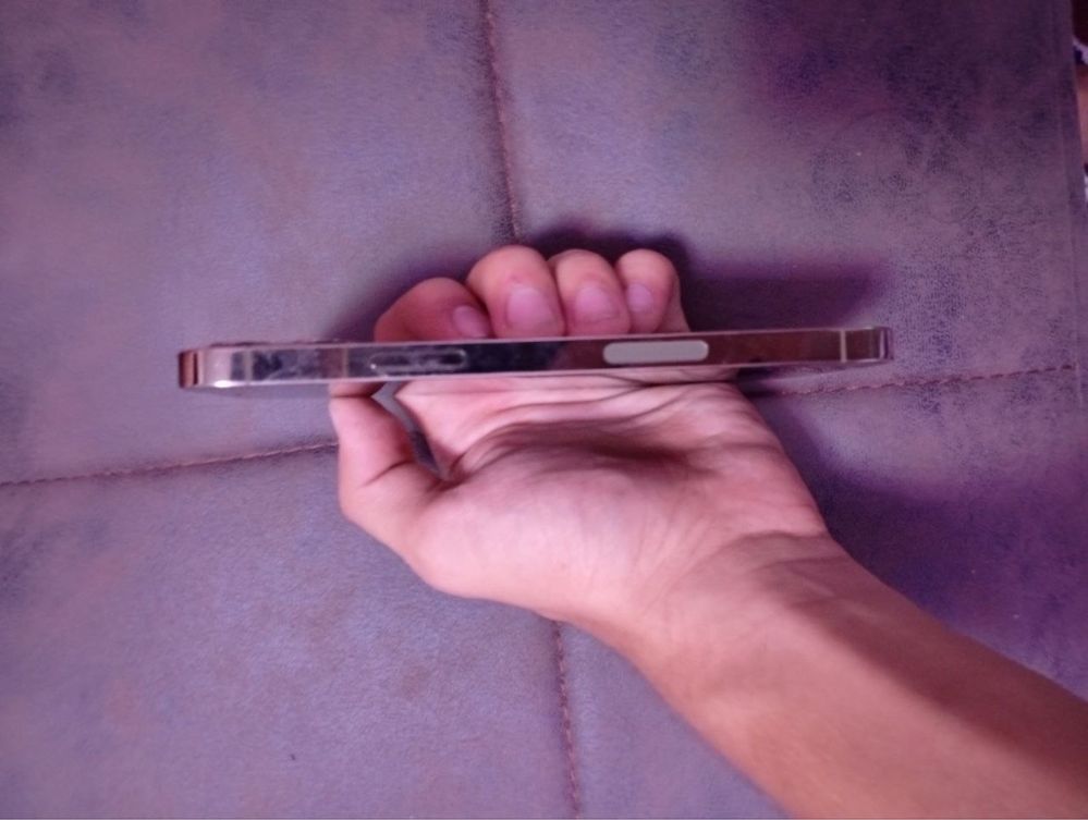 iphone 12 pro.