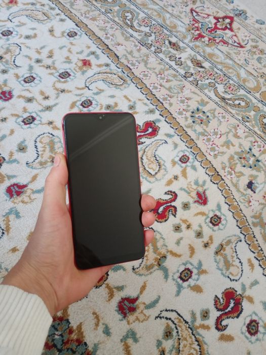 Срочно продам телефон