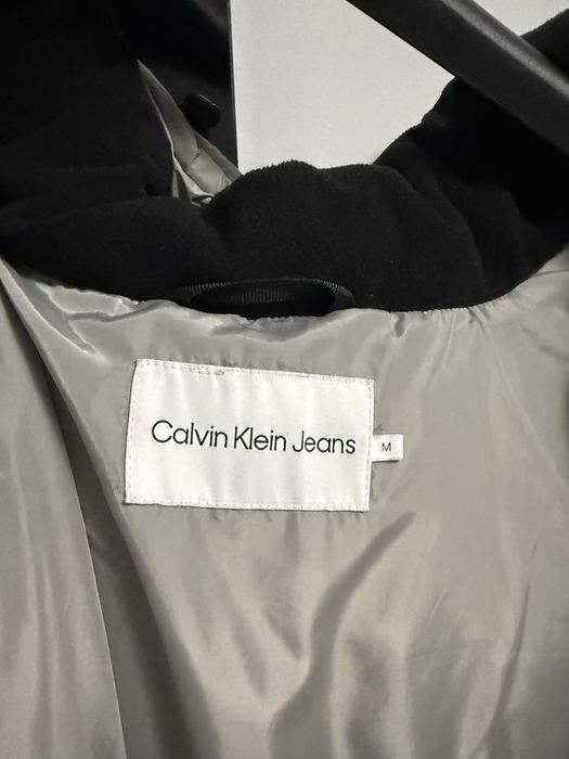 Зимно яке Calvin Klein Jeans