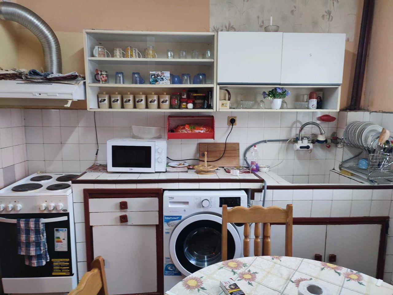 Продава се Тристаен апартамент в Дряново - 75 кв.м за 578 €/кв.м - Снимка #2