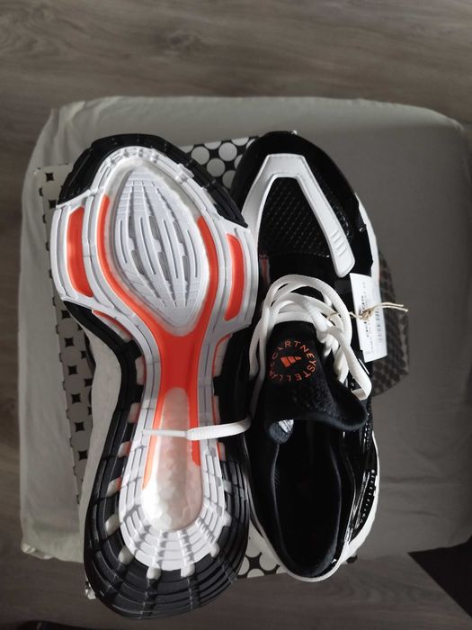 Оригинални маратонки Stella McCartney