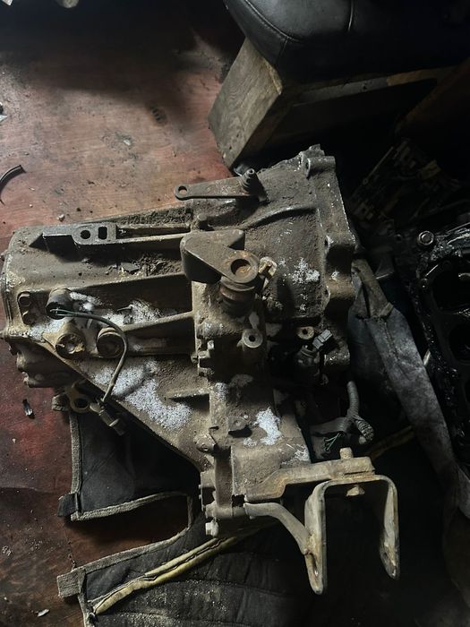 КПП механика хундай Санта фе 2001 2.4