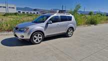 Mitsubishi Outlander 2.0 Diesel 4x4 la buton
