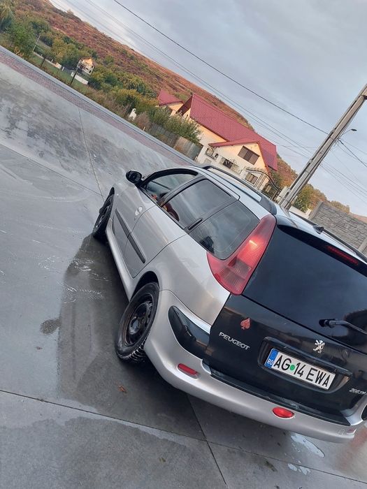 Vând Peugeot 206