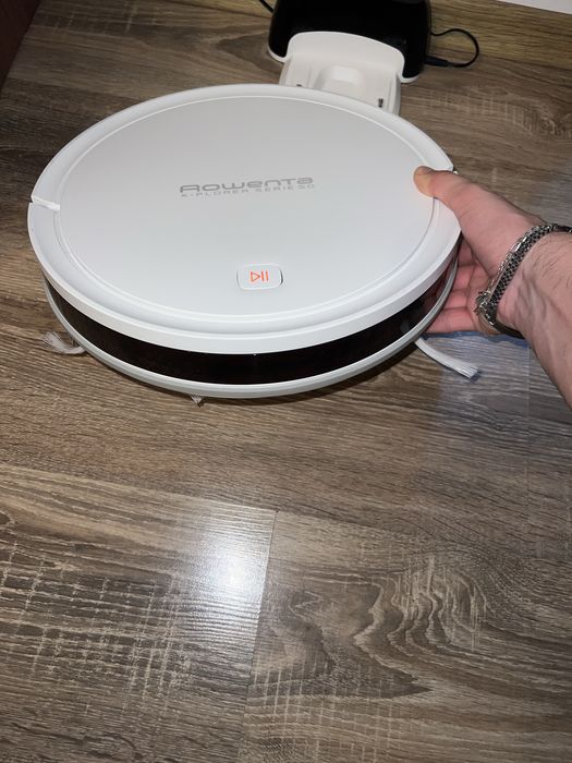 Robot de aspirare Rowenta