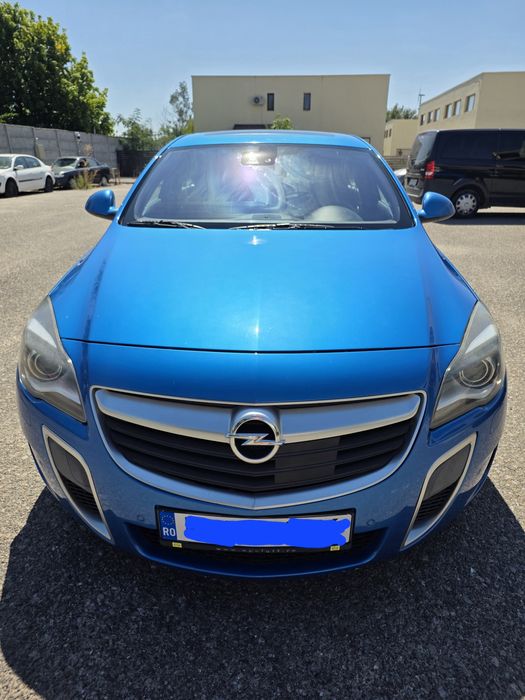 Opel Insignia OPC 2014 325 HP 4 × 4