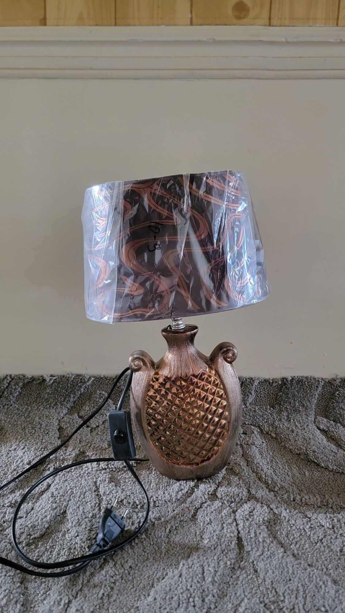 Svitilnik yangi ishlatilmagan
