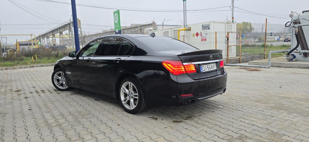 BMW 730d 245cp M-paket- Nu accept variante!!