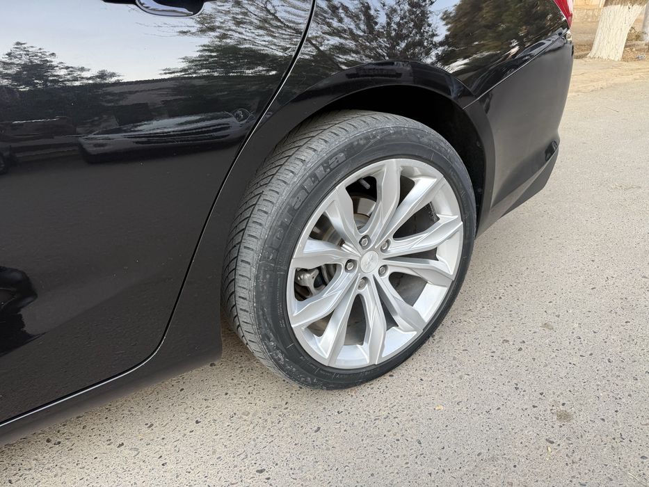 primer diska 19 lik shiroki