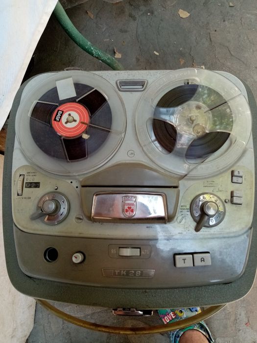 Grundig TK 28 magnetofon