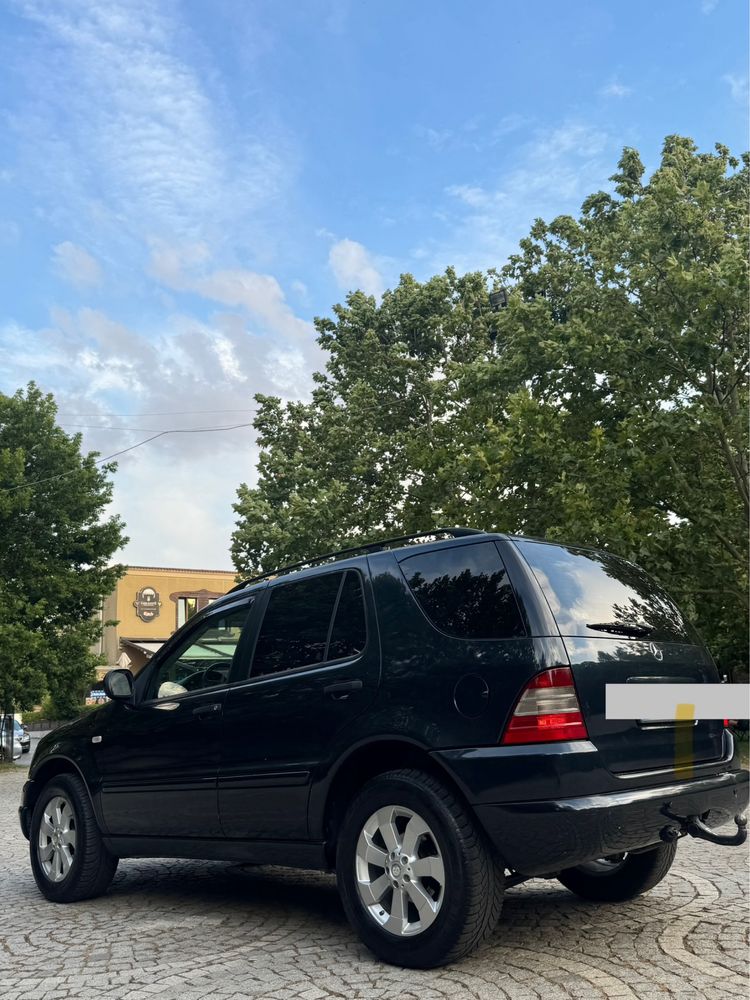 Mercedes-Benz ML 270 CDI – 2001 – AUTOMAT