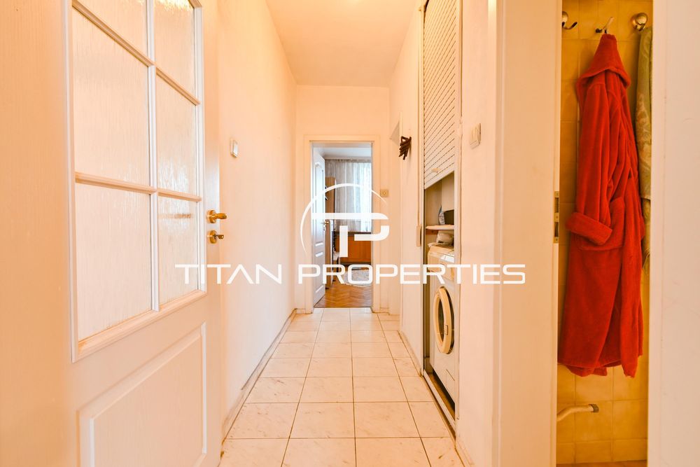 Дава се под наем Тристаен апартамент в София, Зона Б-18 - 118 кв.м за 650 € - Снимка #10