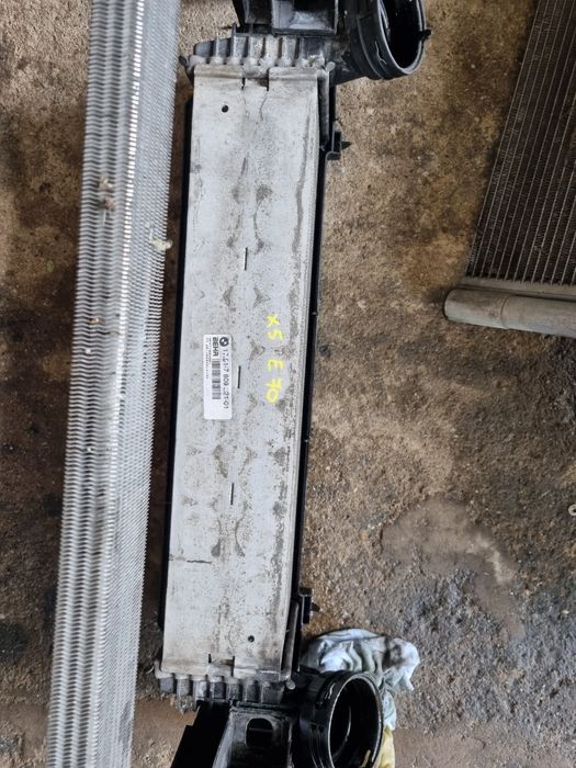 Intercooler bmw x5 e70 cod7809321