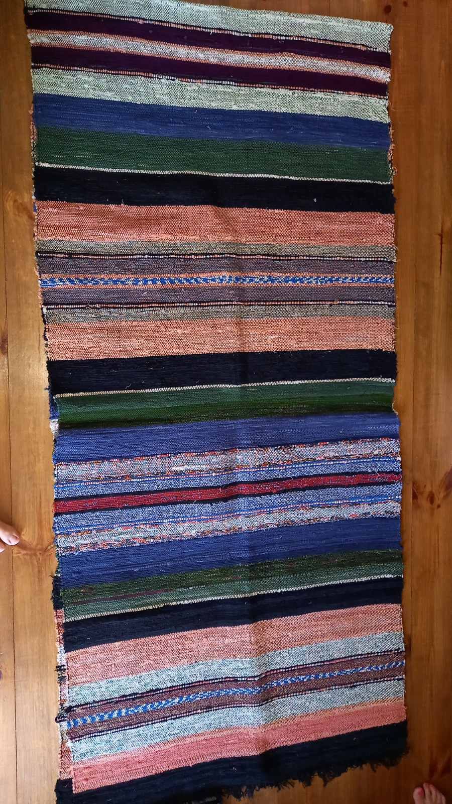 Черги килими китеник Реснач пътеки, механа