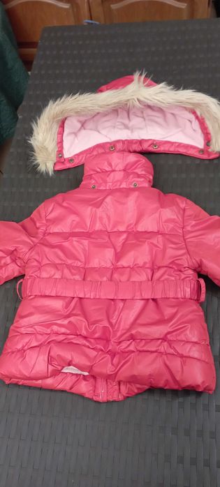 Geaca rosie cu gluga copii 3-4 ani
