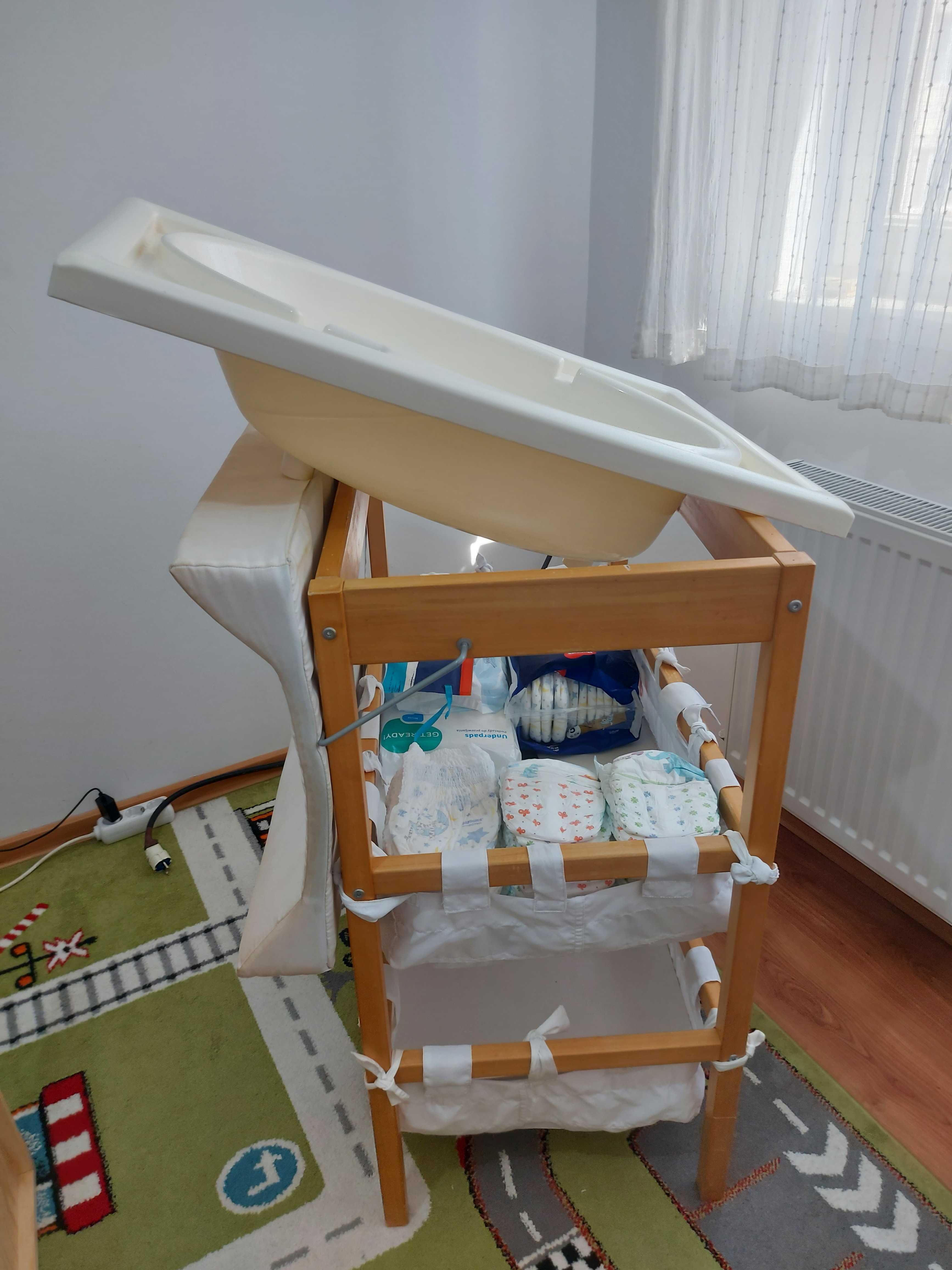 Masa de infasat, cu cadita