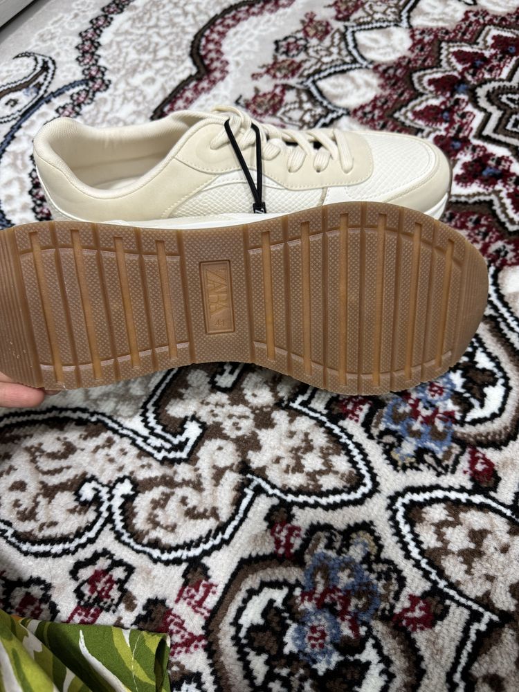 Yangi Krasovka Zara Unisex