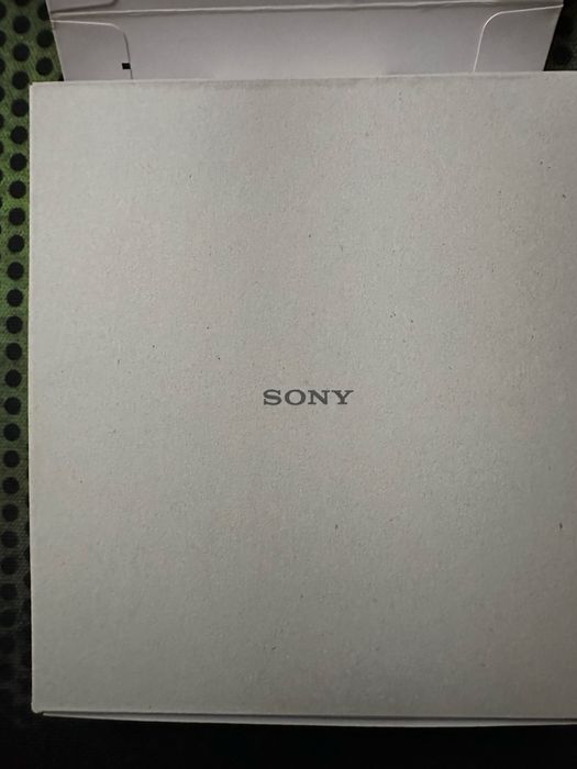 Casti sony wireless