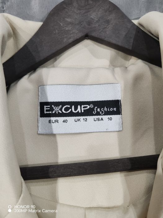 Дамско преходно палто