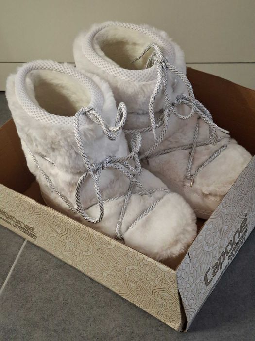 Дамски зимни апрески