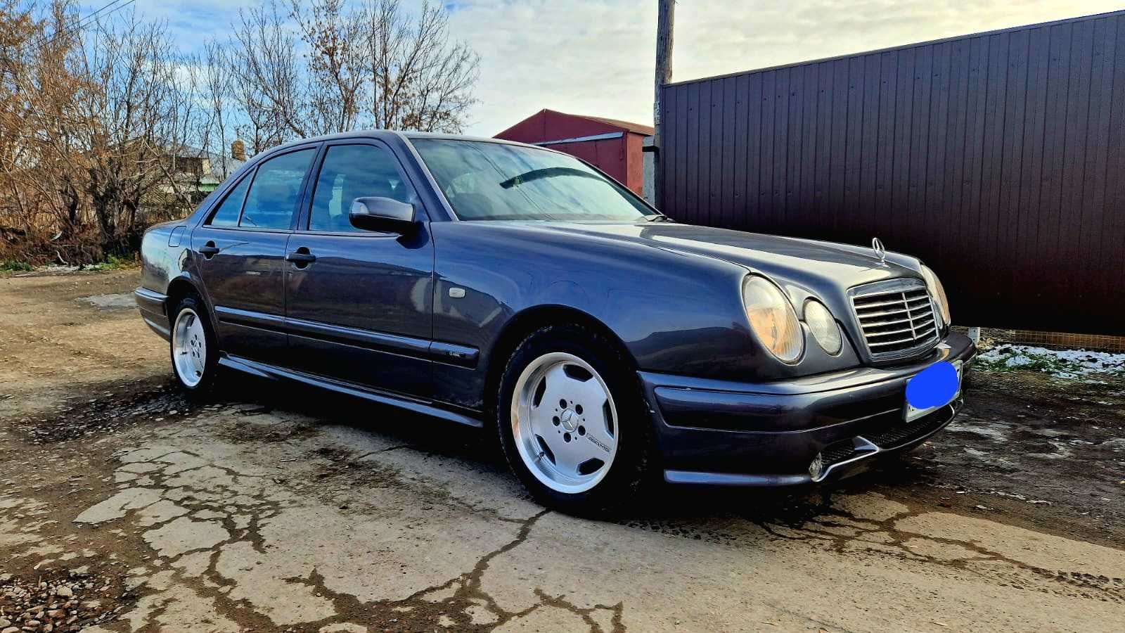 Продам мерседес w210