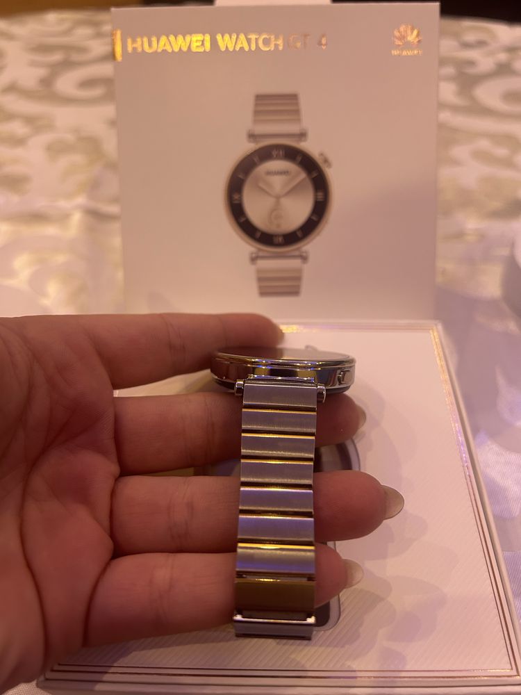 Часовник Huawei Watch GT4