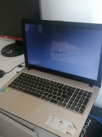 Laptop Asus Intel core I3