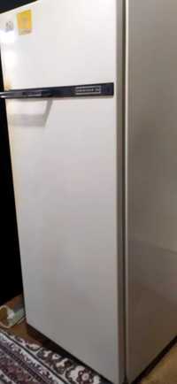 Холодильник "Снежинка 3М"