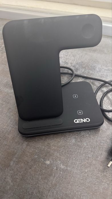 încărcător wireless 3-în-1 marca QENO