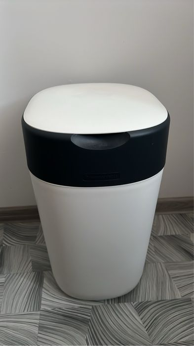 Кош за памперси - Tommee Tippee click & twist