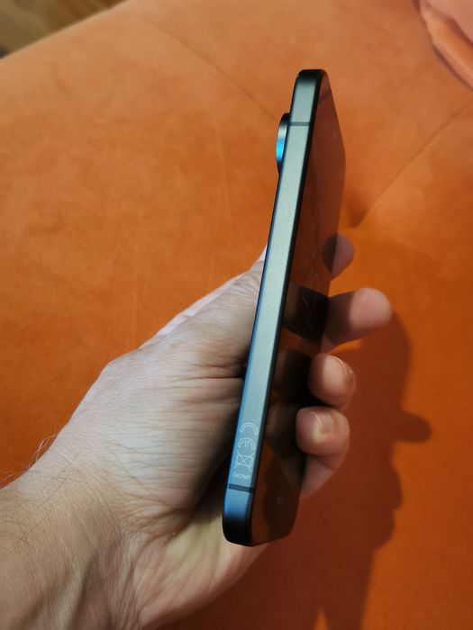 Google Pixel 10 impecabil cu 2900 ron