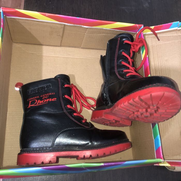 новая обувь детская 205см