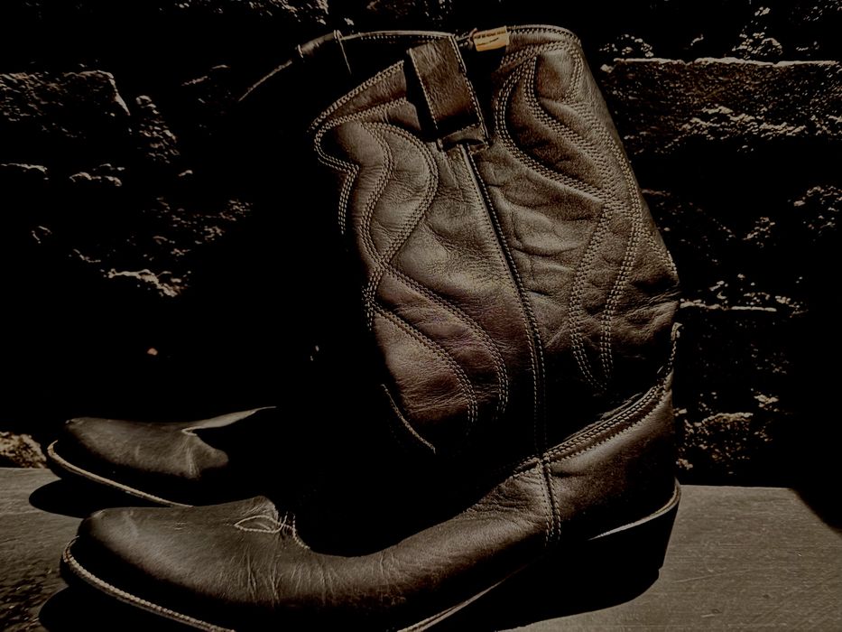 Боти + ботуши. Тип каубойски.